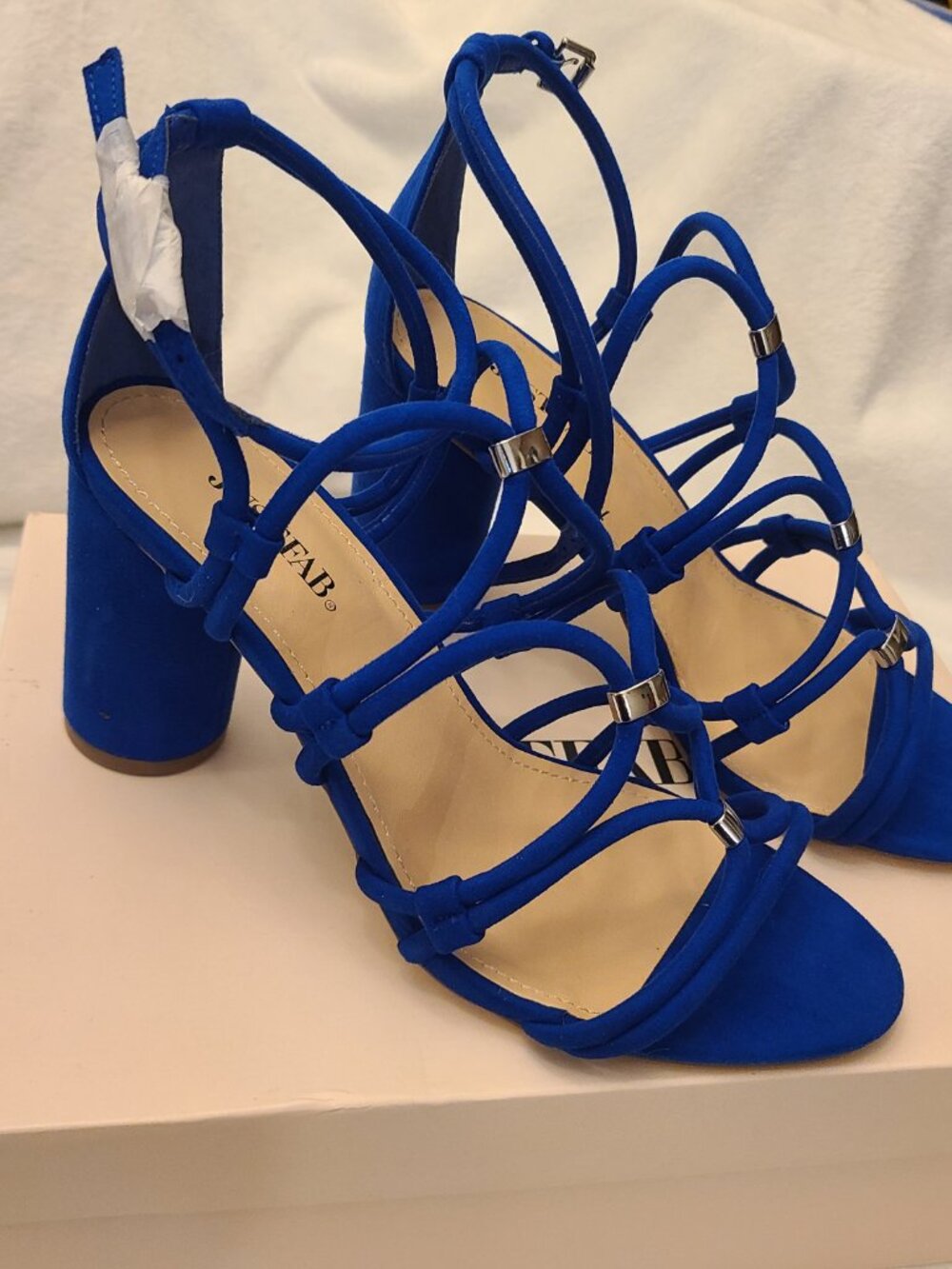 Justfab Women's 8 Shoes Electric Blue New - Picture 2 of 9